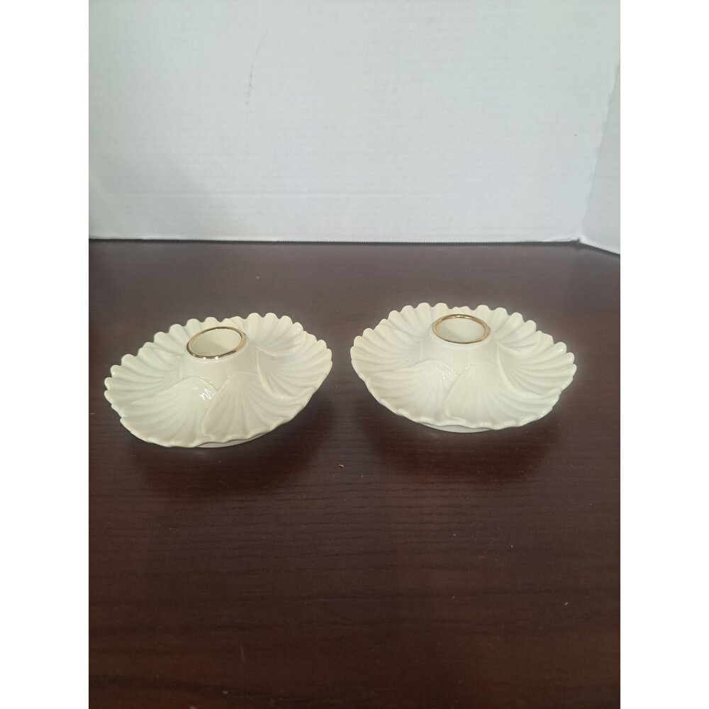 Pair Of Lenox Seashell Pattern Gold Trim Cream Color Gold Trim Bone China Taper